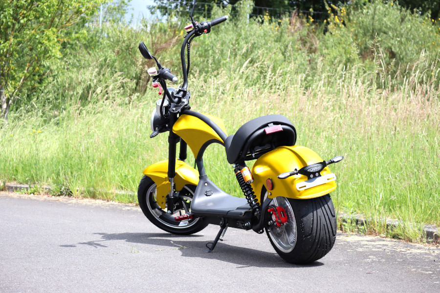 Elektro Scooter Coco Bike E-Chopper mit Straßenzulassung bis zu 48 km/h schnell - ca. 50 km Reichweite, 60V | 2000W | 20AH Akku-15898