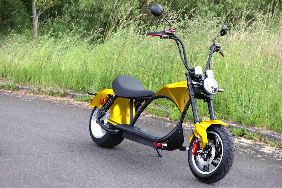 Elektro Scooter Coco Bike E-Chopper mit Straßenzulassung bis zu 48 km/h schnell - ca. 50 km Reichweite, 60V | 2000W | 20AH Akku-15897