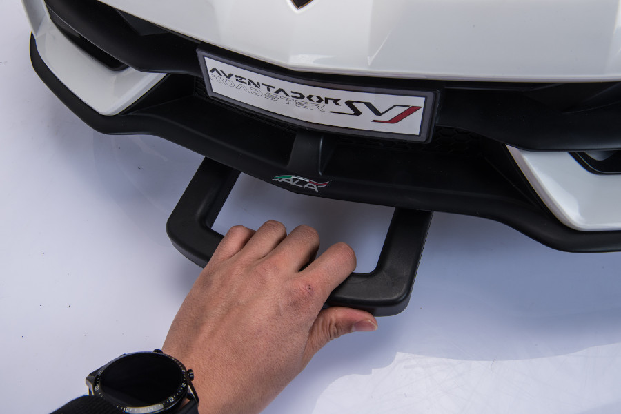 Kinderfahrzeug - Elektro Auto "Lamborghini Aventador SVJ Doppelsitzer" - lizenziert - 12V7AH, 2 Motoren- 2,4Ghz Fernsteuerung, MP3, Ledersitz+EVA+Lackiert-16616